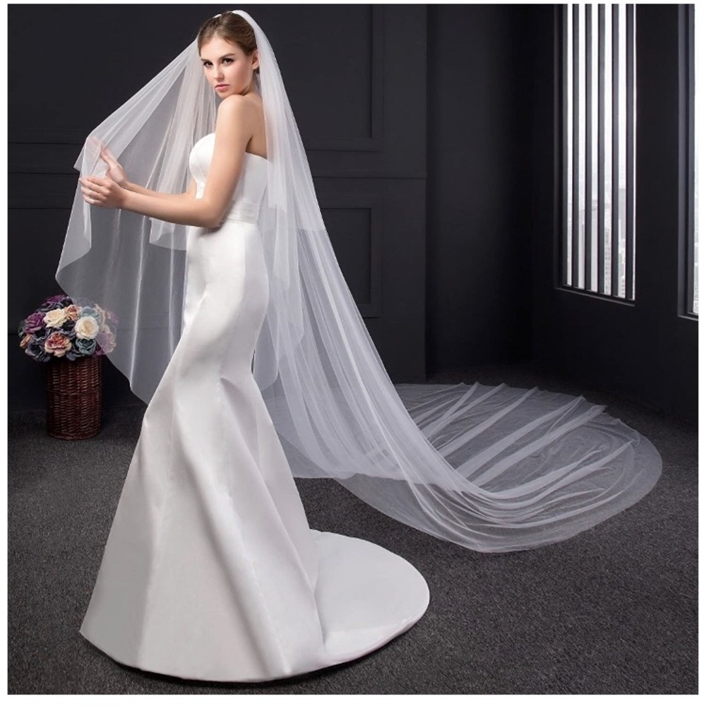 2 tier IVORY veil 175”